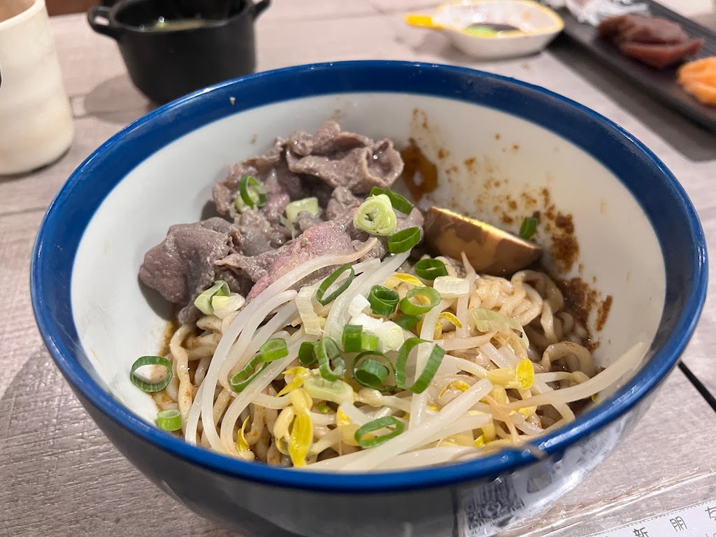 極丼鱻食 的照片