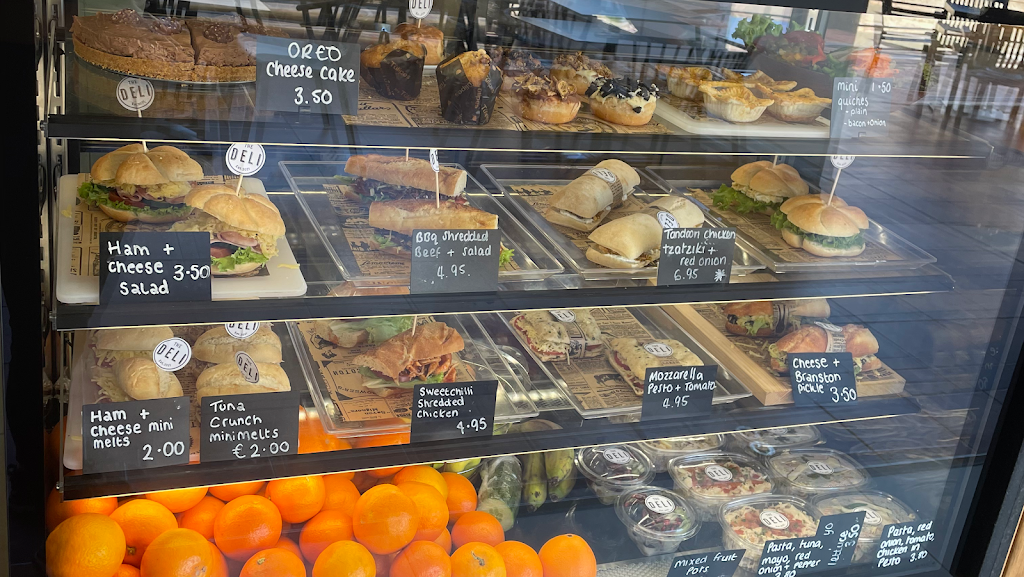 The Deli — Ambiente
