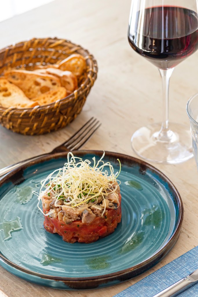 Cafe Sardina — Comida y bebida