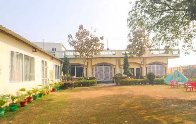 Oyo Aaradhaya Hotel Benquet