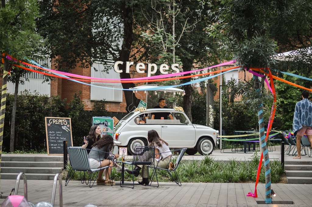 600 Crepes foodtruck creperia