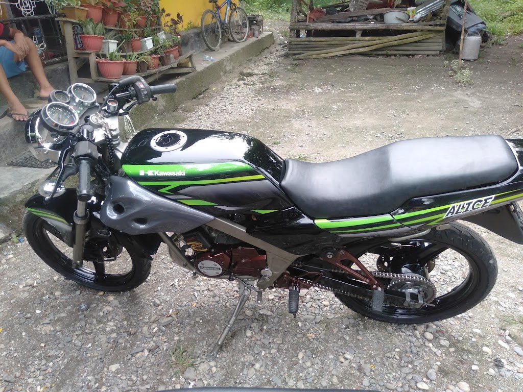 Glory Bengkel Las, Duco Dan Reparasi Motor