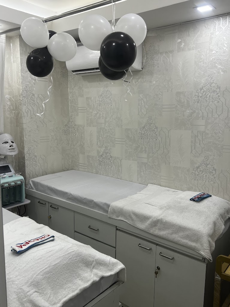 Hairplay Professional Family Salon