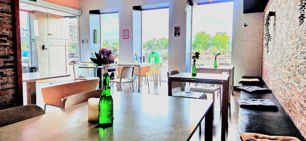 EL PUNTO de encuentro Cafe Bar