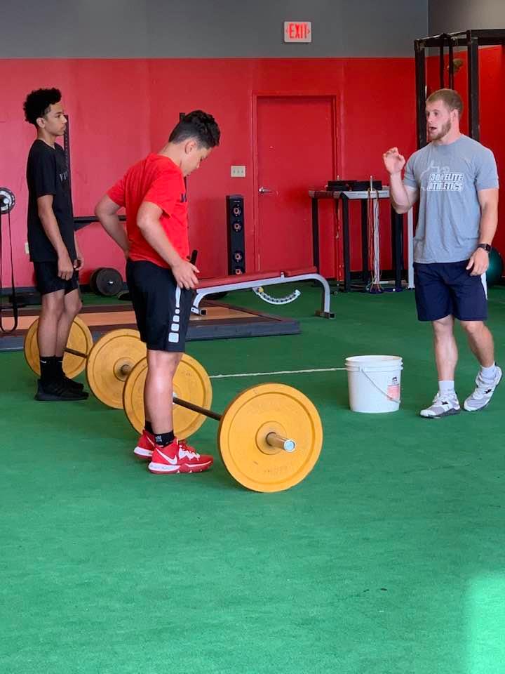  Peak Performance Training & Nutrition