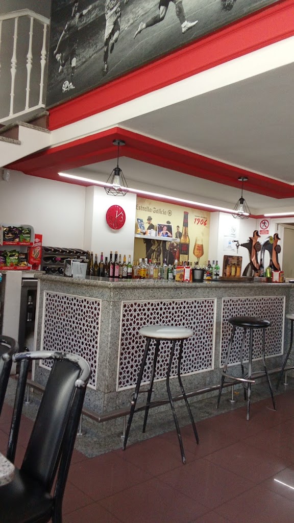 CEFETERIA BAR MAYPA — Ambiente