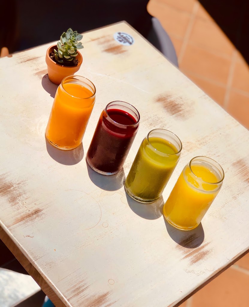Woody's — Comida y bebida