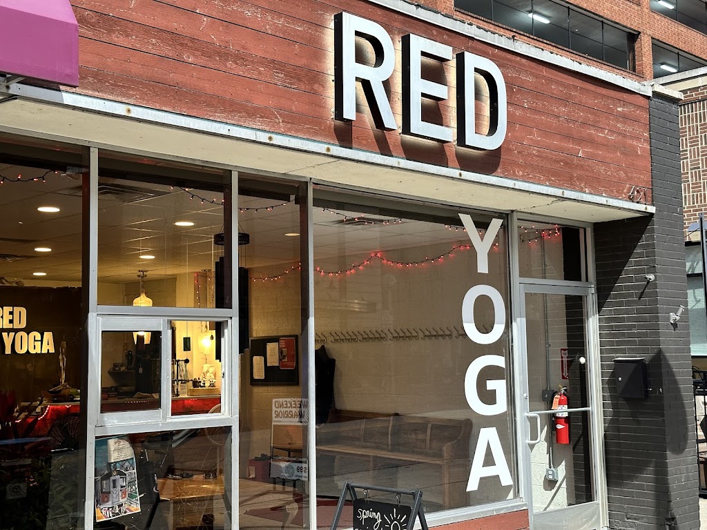  RED YOGA