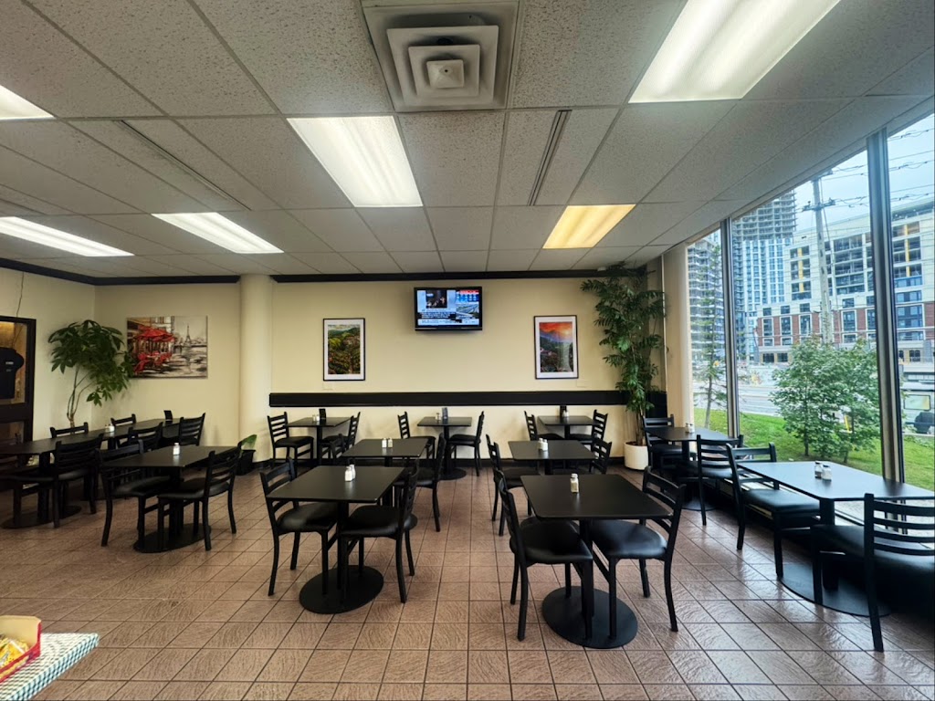Doris' Bistro-Cafe