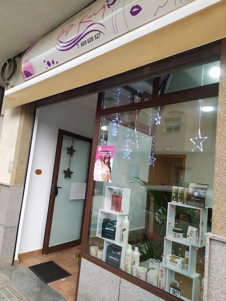 Peluqueria Lola Ruiz — Exterior