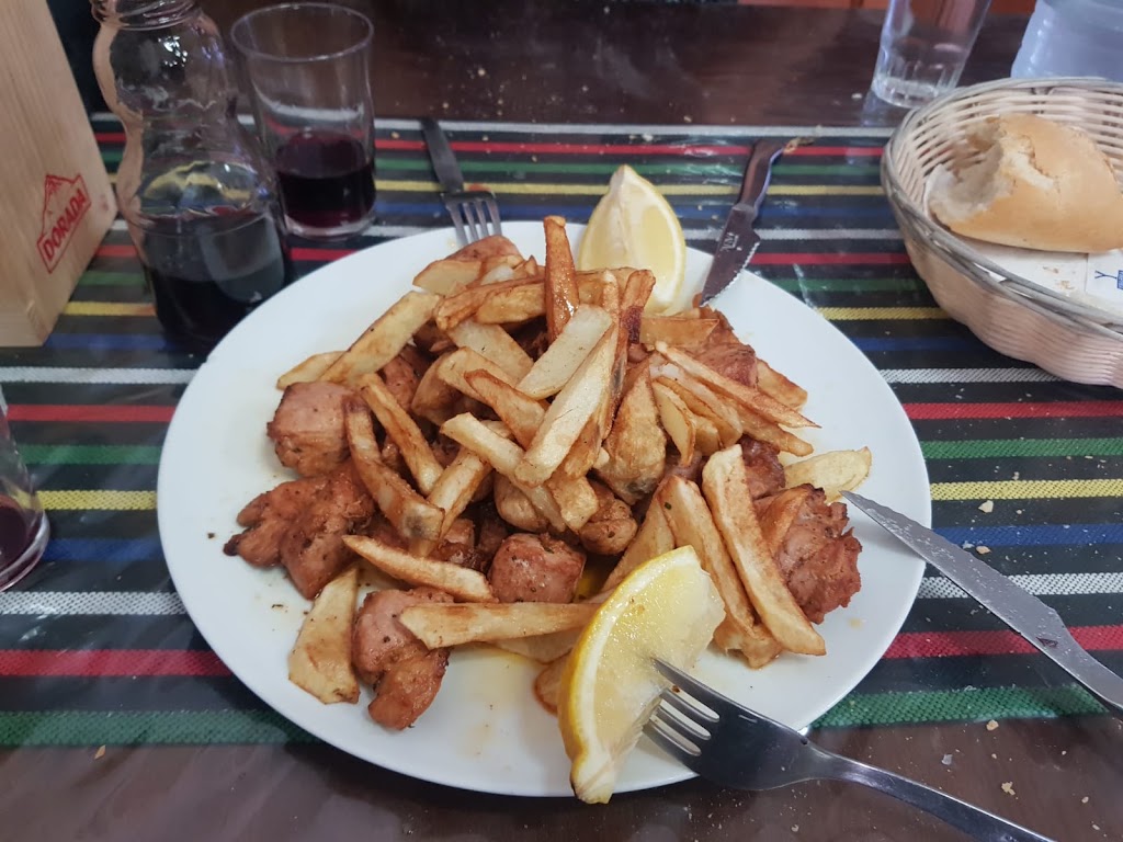 Bar La Cruzada. — Papas fritas