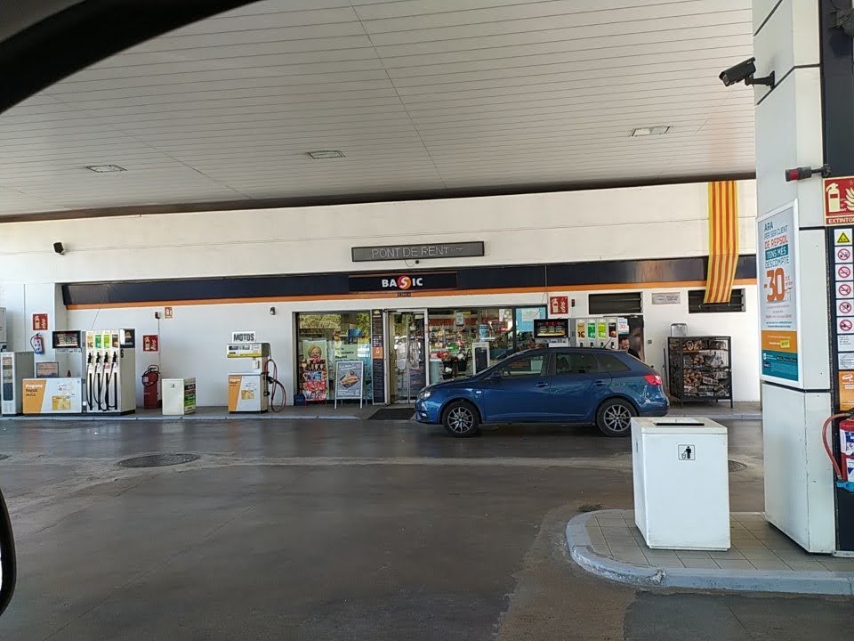 Estacion de Servicio Repsol — Estacion de servicio
