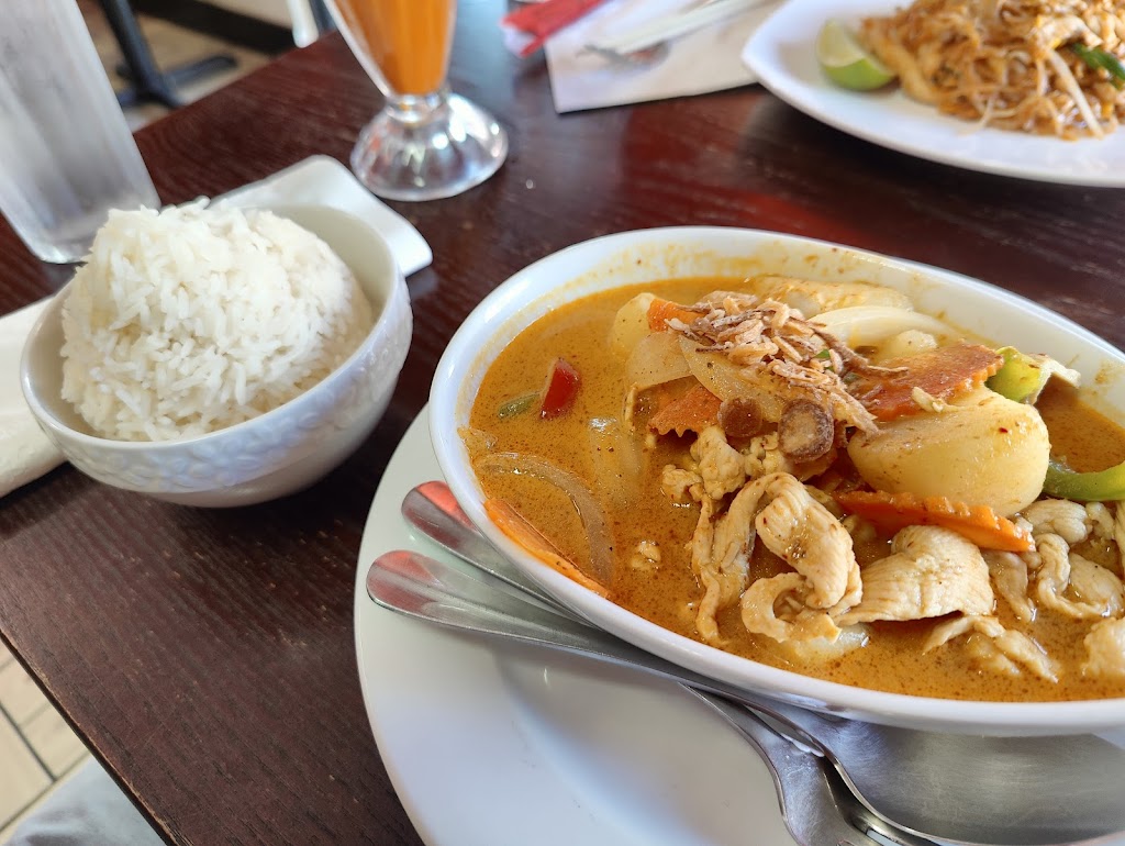 Roi Siam Restaurant