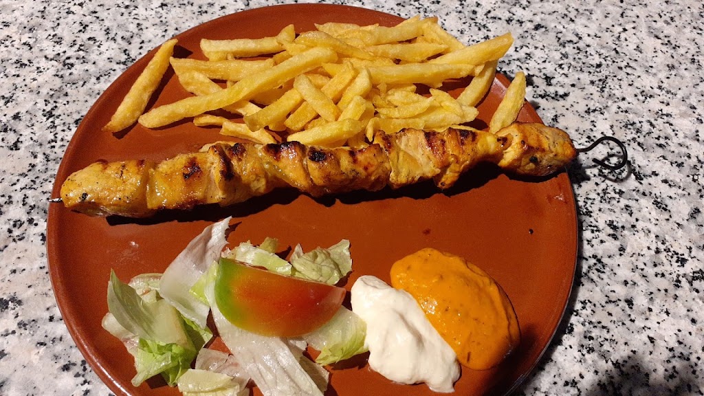Venta Los Pelaos Casa Alfonso — Comida y bebida