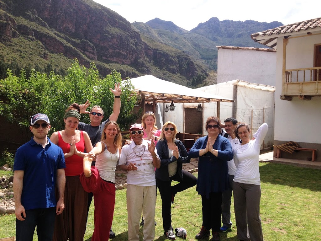 Big Jump World Centro Internacional de Ciencias Humanas,Yoga y Bienestar