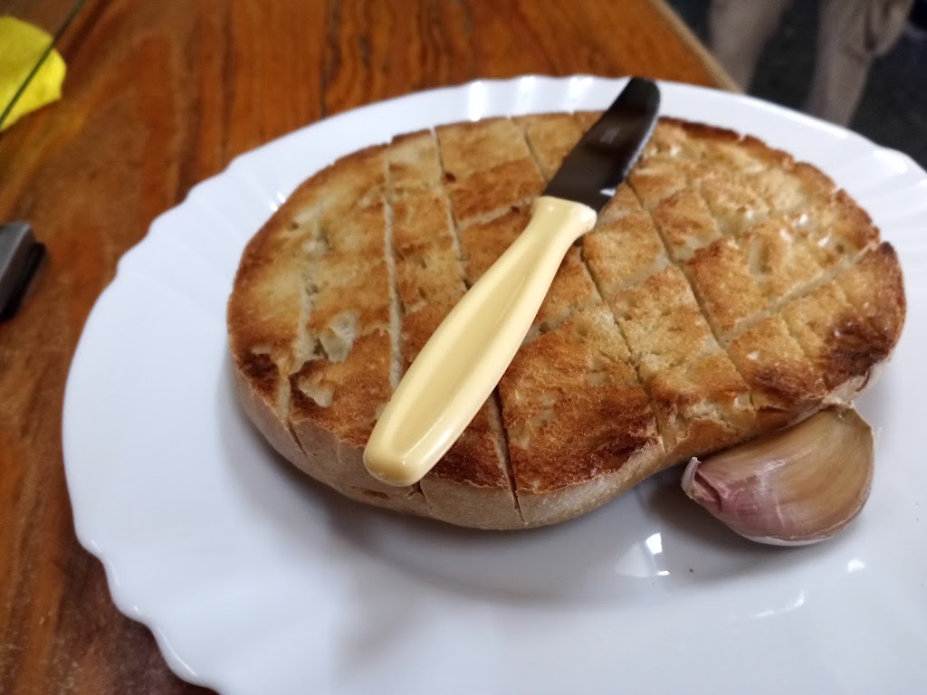 Venta Rio — Comida y bebida