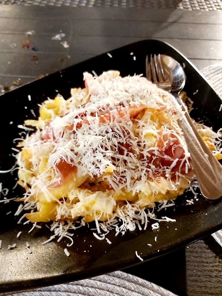 Raola. Tasca-Restaurante. — Carbonara