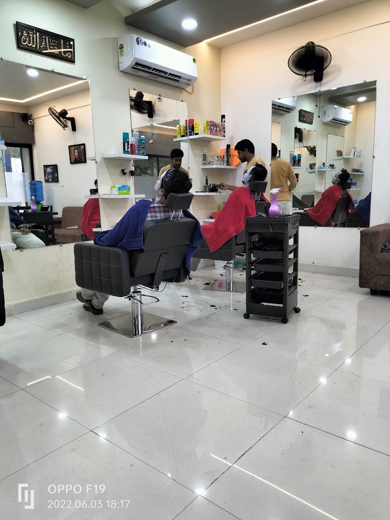 Oye The Professional Hair Saloon