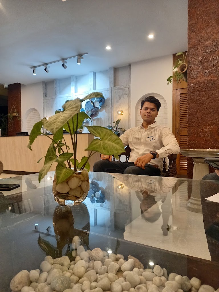 Savaji S Food Land