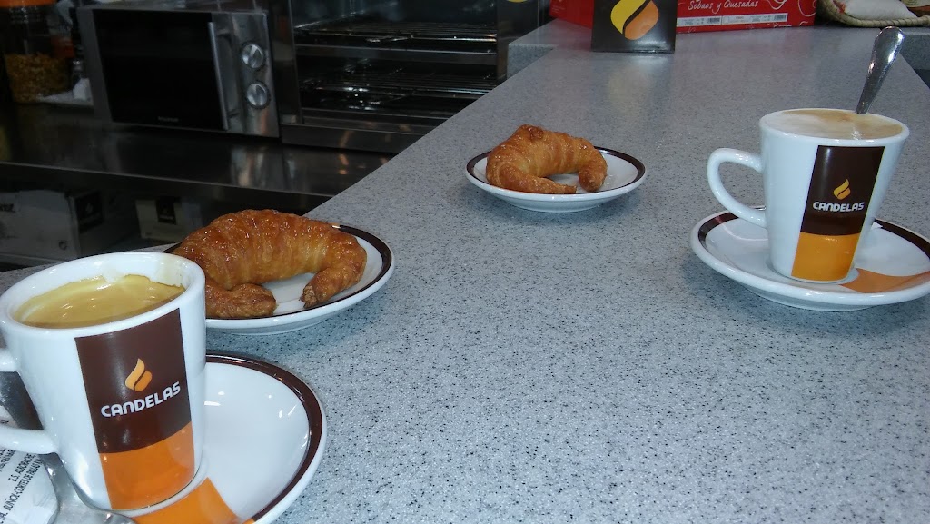 Gasolinera ALZ Mislata. Estacion de servicio. — Alimento