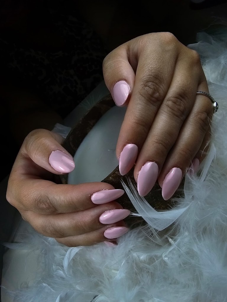 SOL STHETIC La Cala Estetica, Peluqueria, Unas y Barberia — Del propietario