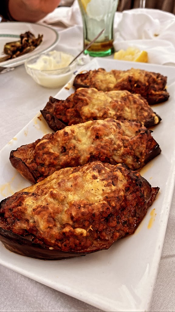 Picoteo Port — Comida y bebida
