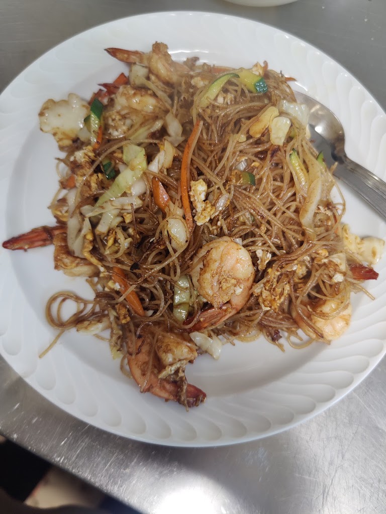 Bar restaurante Koishta — Fideos fritos