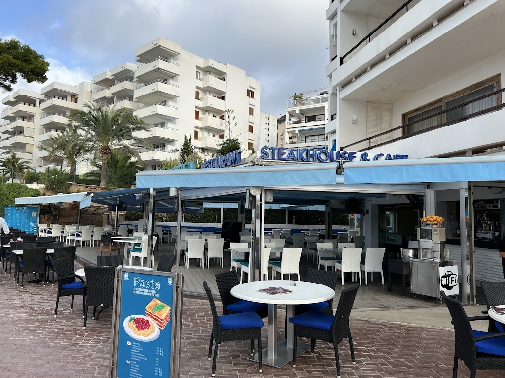 Alma Beach & Cocktail Bar - Steak House - Thin & Crispy Pizza