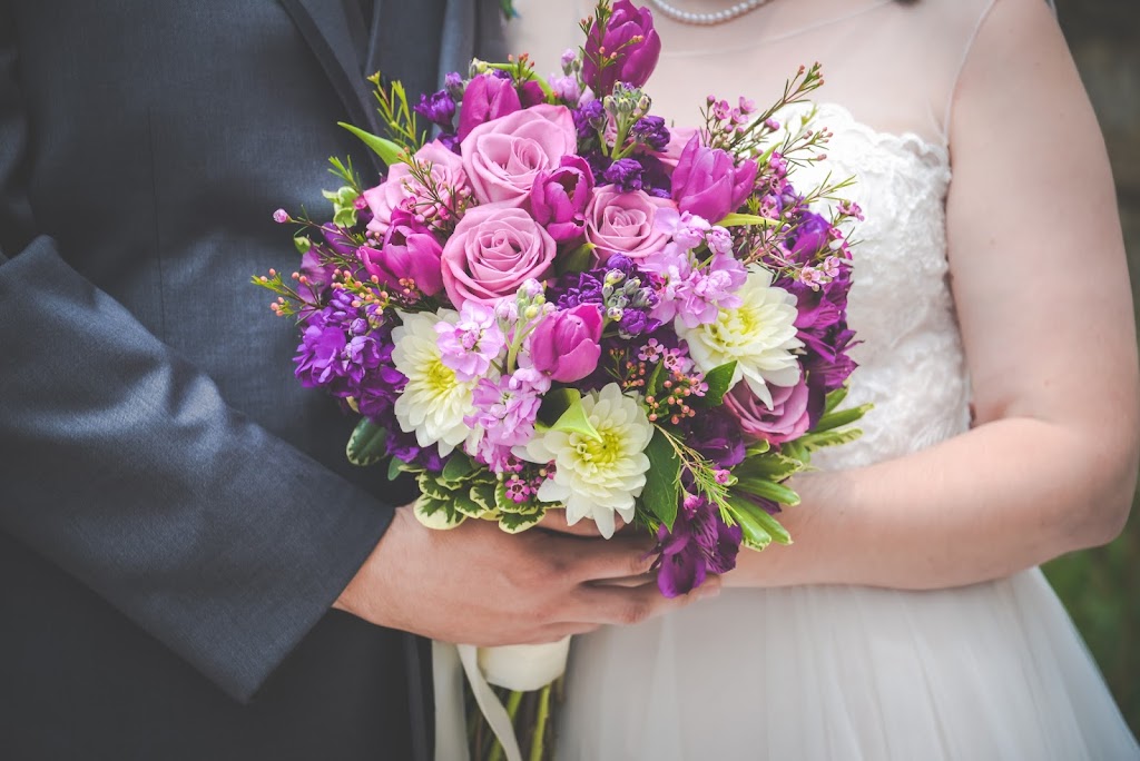Yazel's Flowers & Gifts