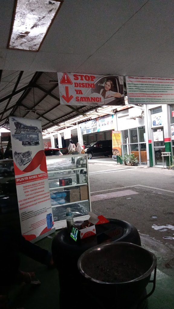 BENGKEL GANTI OLI Castrol Auto Service