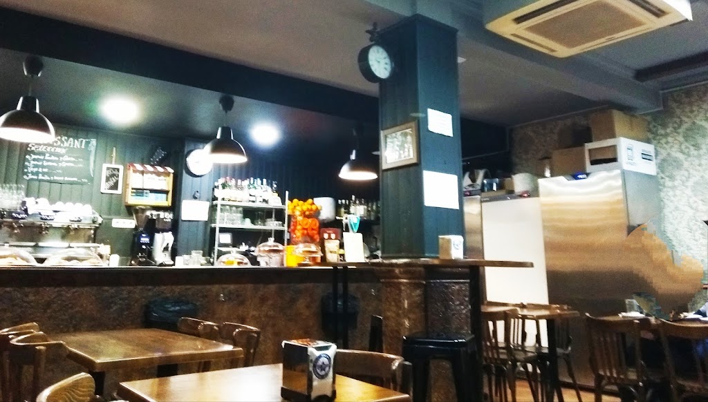 La Joya Cafe — Ambiente