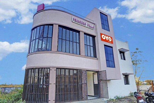 Oyo Flagship Princess Villa Guest House