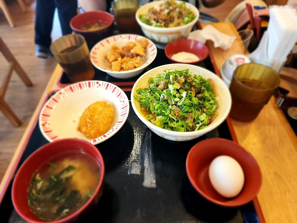 すき家 SUKIYA 國父紀念館店 的照片