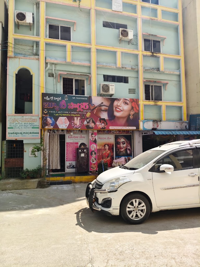 Lakshmi Glow Herbal Beauty Parlour