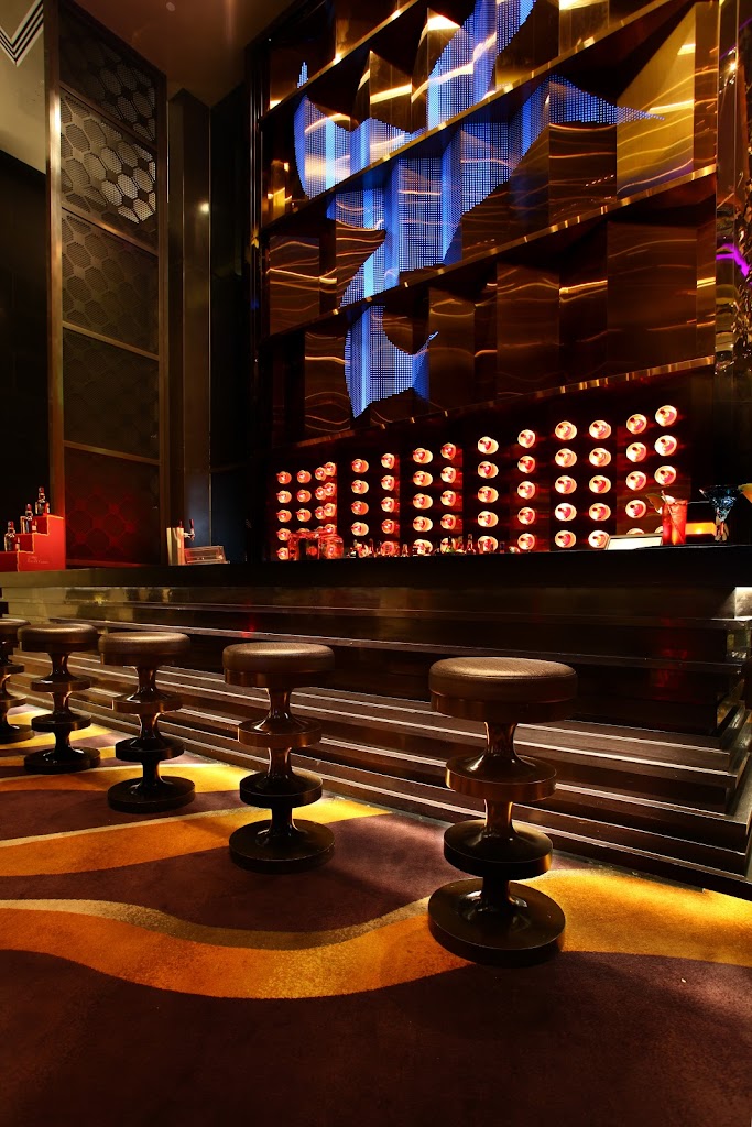 Connexions Bar Crowne Plaza