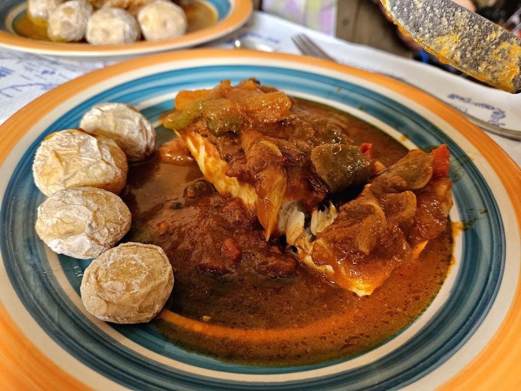 Bar Los Castillos — Comida y bebida