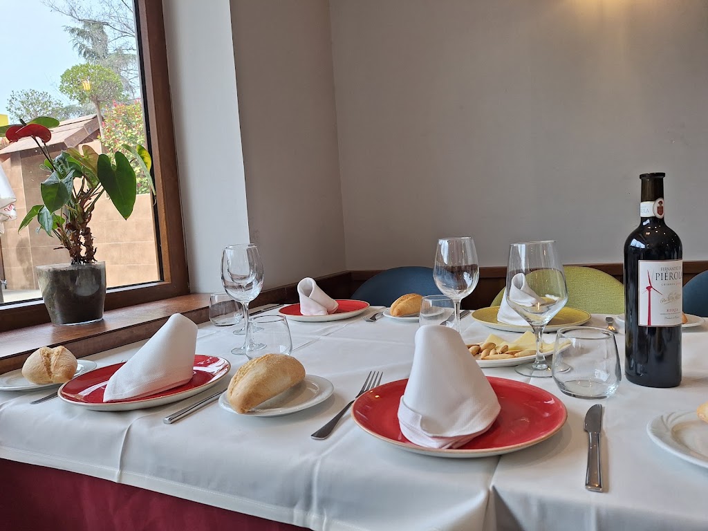 Restaurante La Cabana de Ardoz — Ambiente