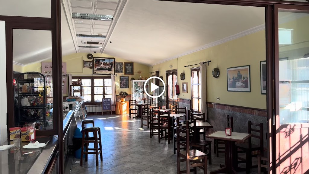 Restaurante El Romeral — Ambiente