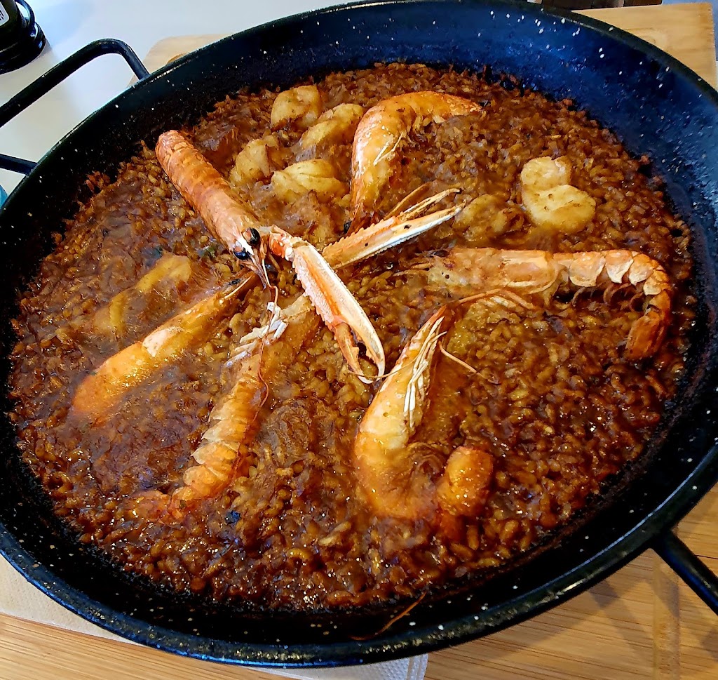 Restaurant Arrels — Paella