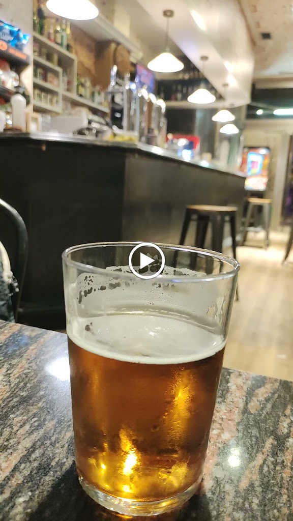 Cafe Bar Albizu — Videos