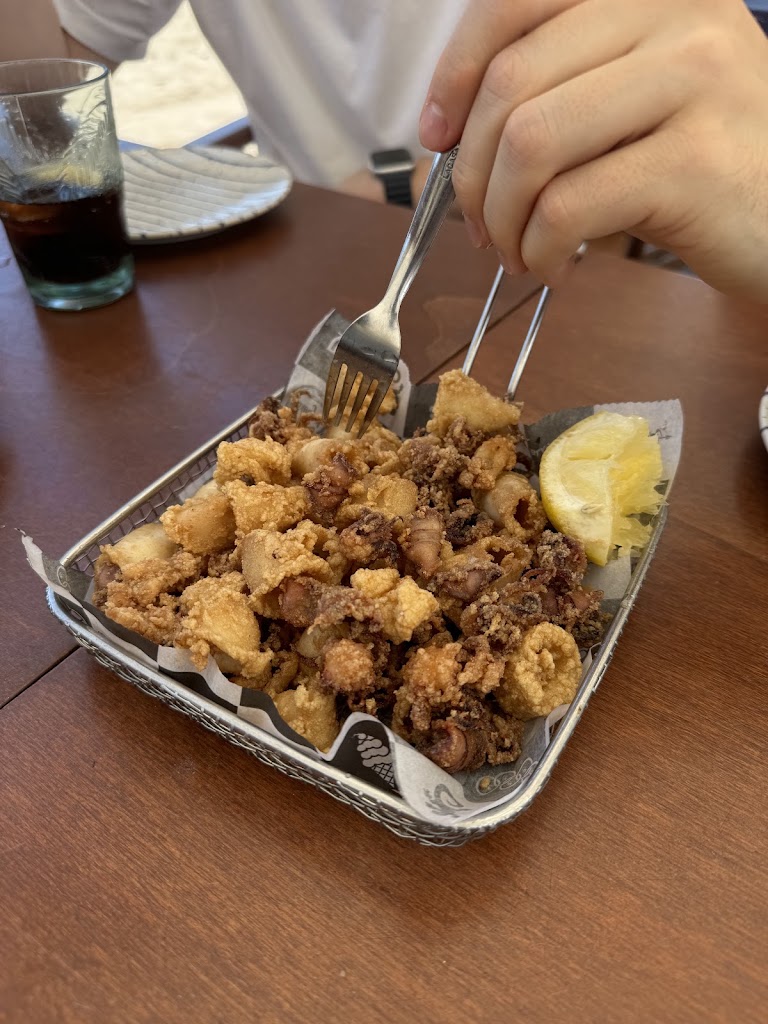 Chiringuito Iguana Sitges — Comida y bebida