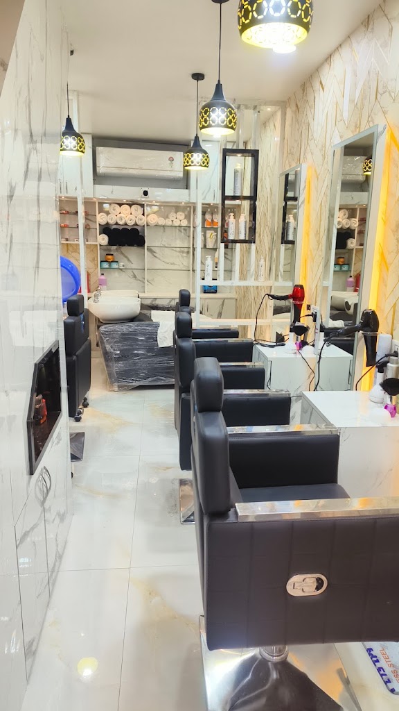 Modern Beauty Family Salon