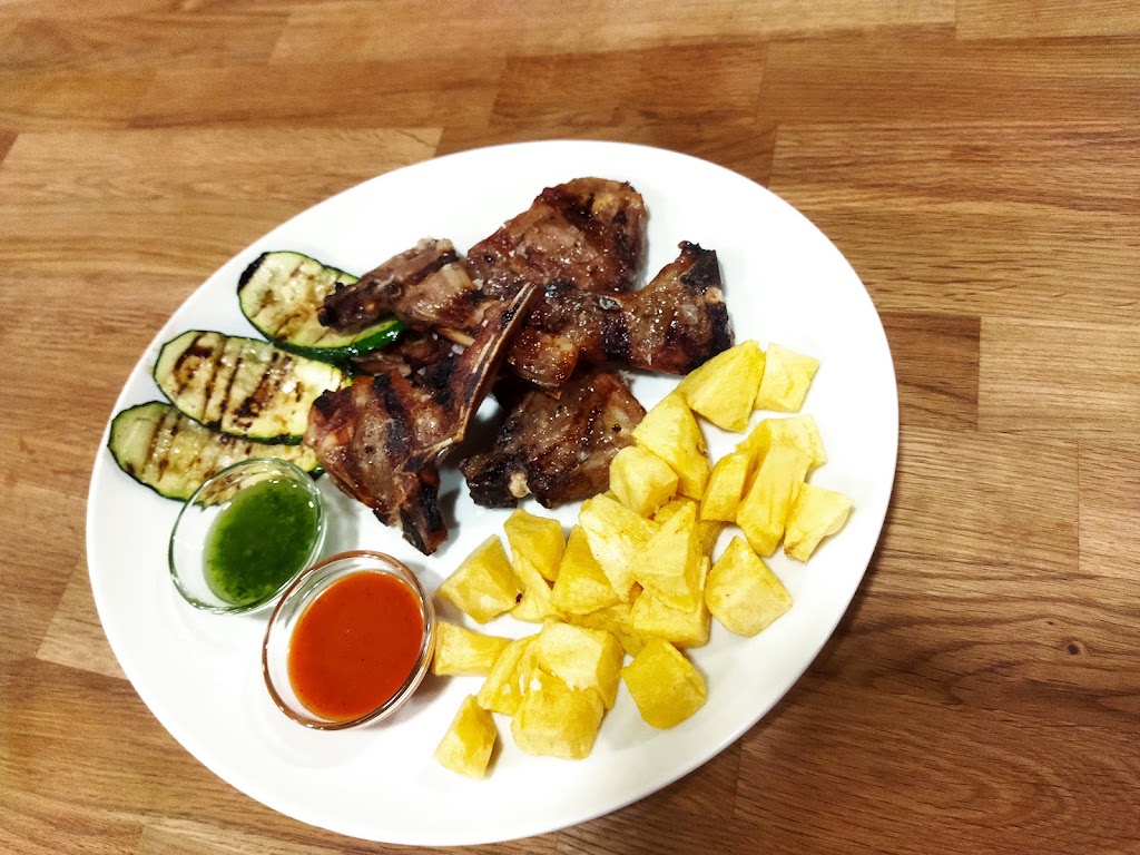 Restaurante La Alcarraza — Churrasco