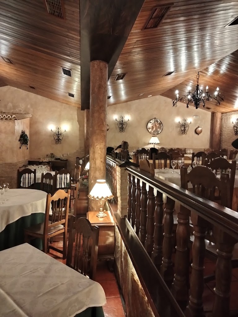El Caseron De Los Arcos