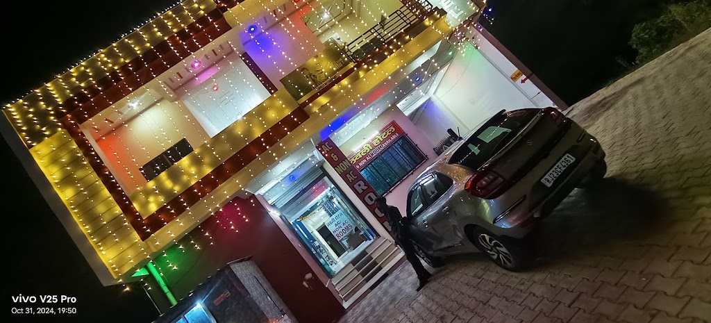 Lovely Hotels