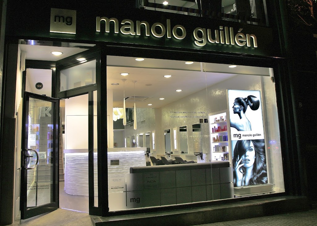 Peluqueria Manolo Guillen — Exterior