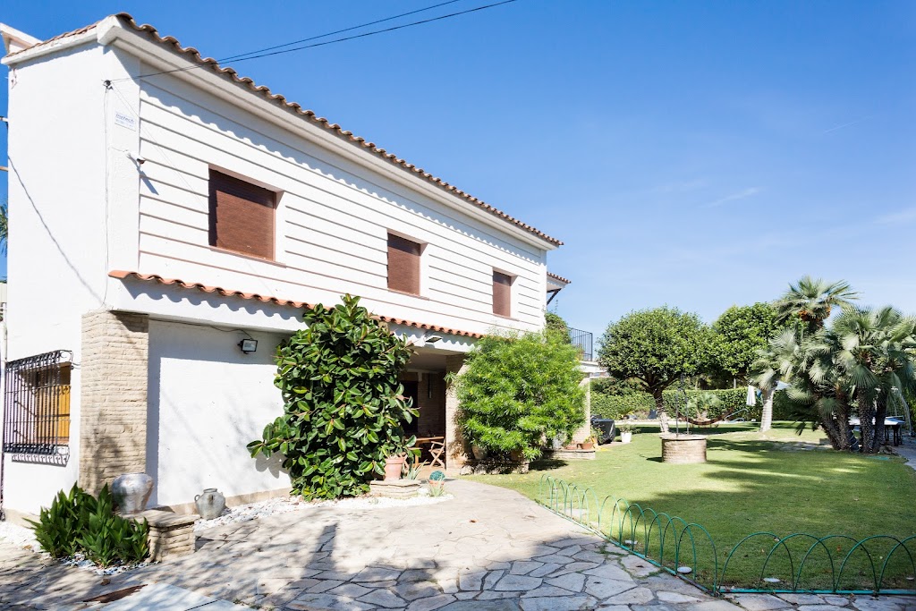 Villa Navarra by Global Sitges