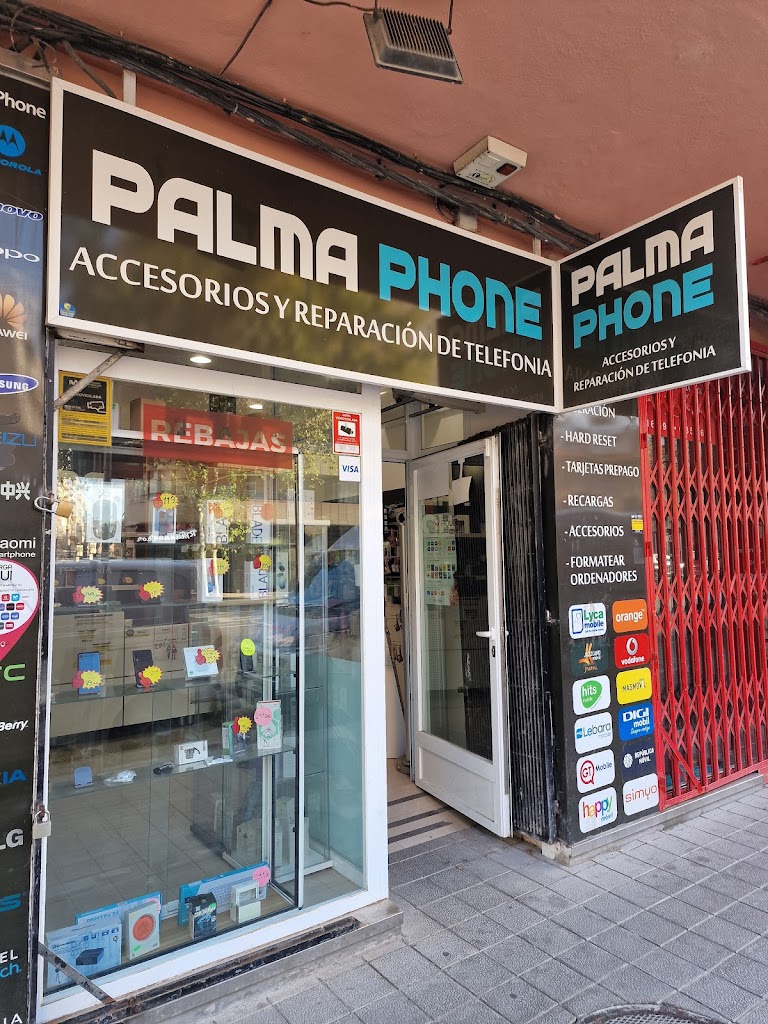 Palma Phone — Exterior