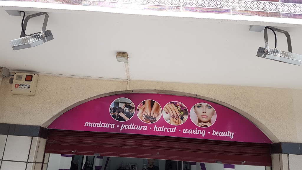 BEAUTY & HAIR SALON DREAMS — Exterior