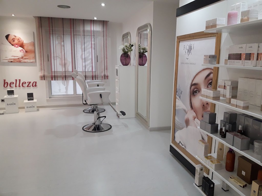 Esencia Carballo - Salon de Belleza y Bienestar — Interior